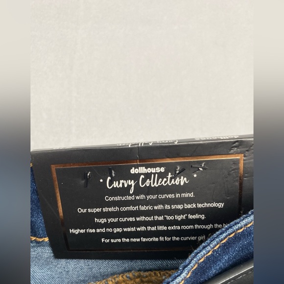 NEW Dollhouse Women’s Fit & Flare Jeans Blue Size 7/8 Y2K 90’s 70’s Festival - Picture 5 of 15